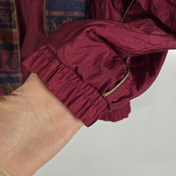 Vintage‎ Westside Connection 90s Aztec Burgundy Blue Windbreaker Long Sleeve - Picture 17 of 17